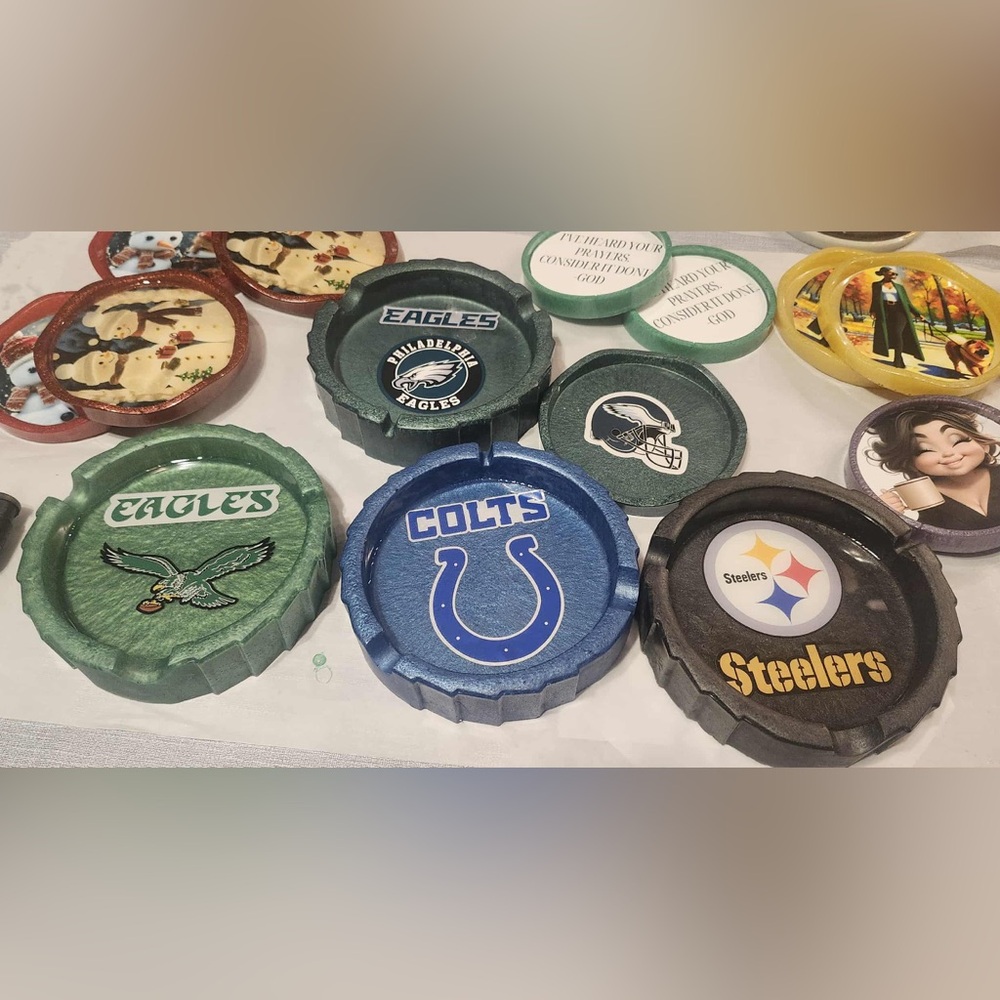 CUSTOMIZED HANDCRAFTED SPORTS TEAM ITEMS - Picture 3 of 11